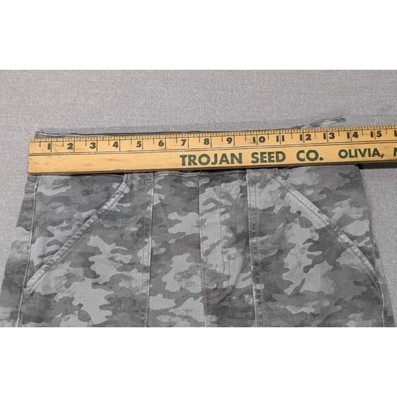 SPANX Cargo Pants Women L Gray Camo Utility Stretch Skinny Pull On Large - Picture 9 of 11